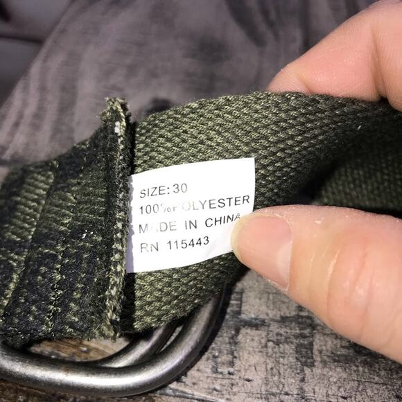 Free Tabloid Green Printed Belt 30 - Picture 2 of 3